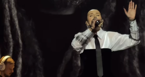 Jamala на церемонии YUNA перепела хиты Степана Гиги, ADAM и Green Grey 