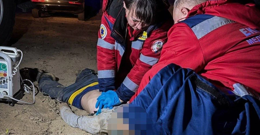 В Бородянке ребенок погиб под слоем песка – обстоятельства выясняются