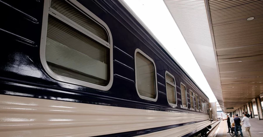 УЗ начинает продажу билетов по новым коэффициентам - цена будет зависеть от сезона и загруженности поезда