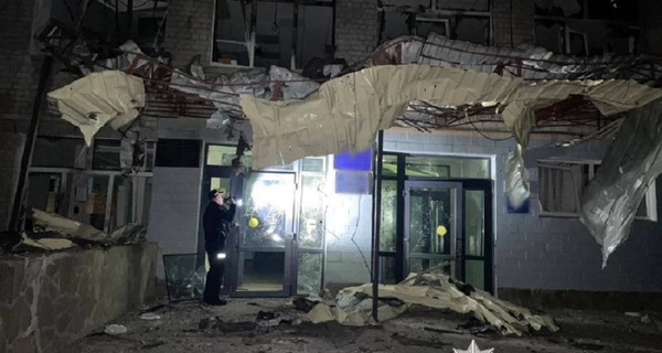 Росіяни цілу ніч атакували дронами Чернігів - загинув підліток, є руйнування