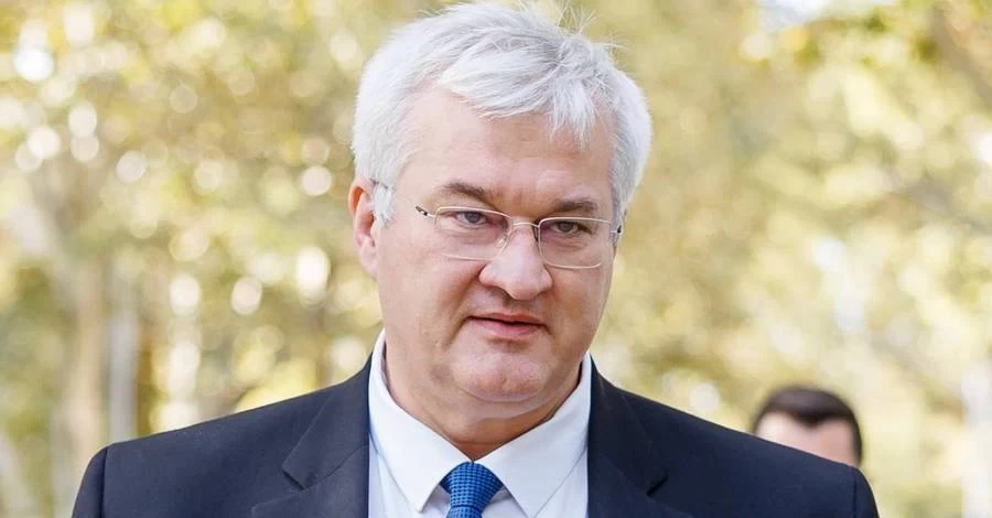 Сибіга привітав повітряну блокаду подорожі Фіцо країнами Балтії