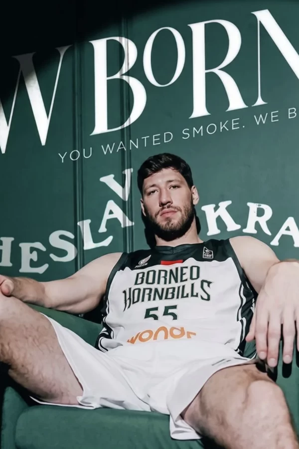 СТБ оголосив нового Холостяка - це баскетболіст!