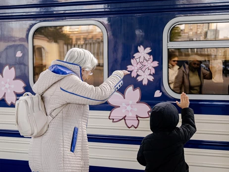 Укрзалізниця запустила флагманский поезд 