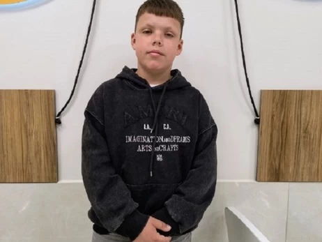 На Львовщине подросток загнал рыболовный крючок себе в глаз, когда закидывал удочку