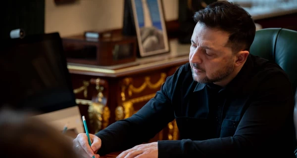 Зеленський готує кадрові зміни в МЗС та посольствах