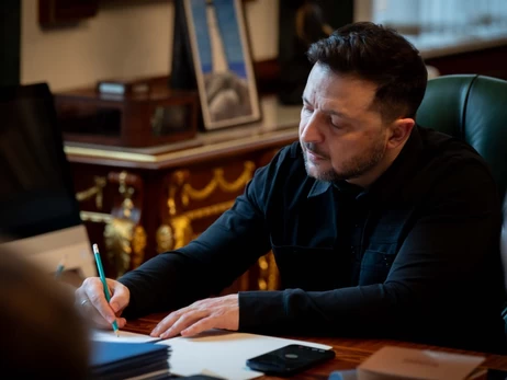 Зеленский готовит кадровые изменения в МИД и посольствах