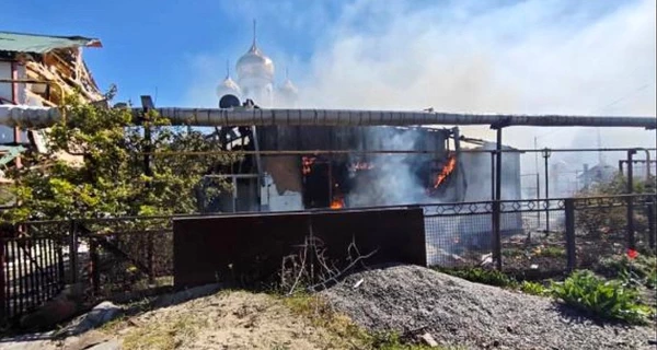 Війська РФ вдарили по ринку та храму у Вільнянську, є загиблі та поранені