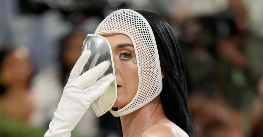 10 самых обсуждаемых образов на Met Gala - 2026