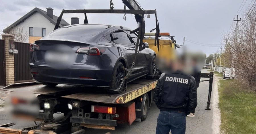 Нацполіція заявила, що провела масові обшуки у посадовців ТЦК по всій країні