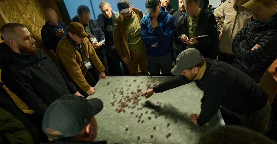 «Азов» заявив про повернення до Маріуполя 