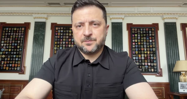 Росія утримується від масованих атак, але на фронті тиші не має, — Зеленський про перемир'я