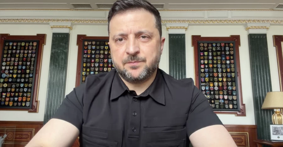 Россия воздерживается от массированных атак, но на фронте тишины нет, — Зеленский о перемирии