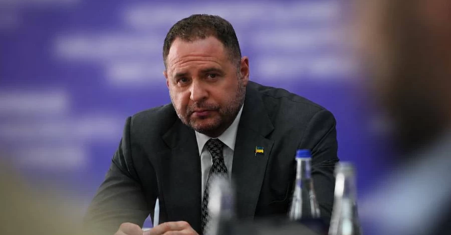  Ермак получил подозрение в легализации денег на элитном строительстве