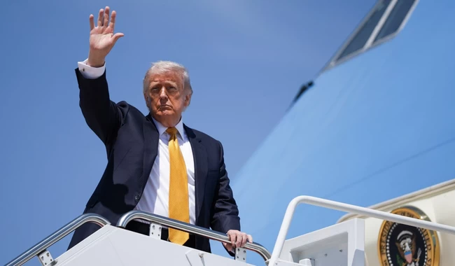Президент США Дональд Трамп прибыл в Китай для перговоров с Си Цзиньпином