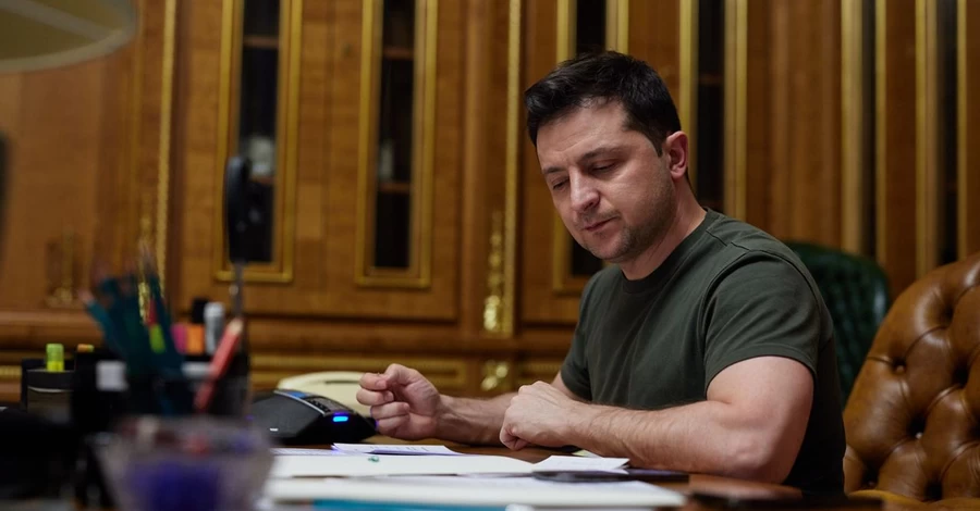 Зеленский обнародовал документы, полученные от ГУР, и предупредил о новых ударах РФ