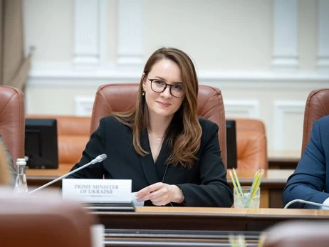 Правительство отменило ограничения на выезд за границу для всех женщин