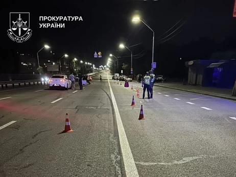 Суд приговорил к 7 годам тюрьмы водителя, сбившего насмерть нацгвардейца на блокпосту в Киеве