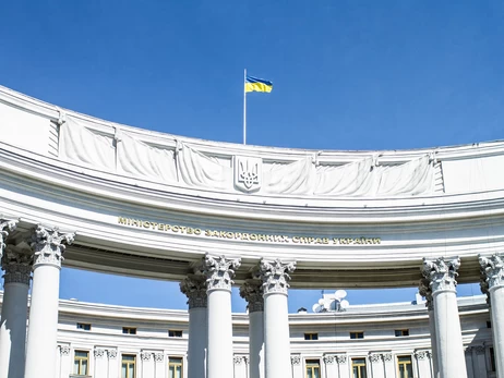 Україна вибачилася перед Естонією та країнами Балтії через 