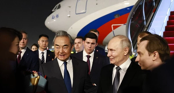 Путин прибыл в Пекин на переговоры с Си Цзиньпином