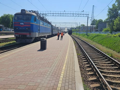 46 вагонов уничтожены, сотни в ремонте - 