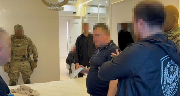 Нічого особистого, тільки бізнес. Слідами скандалу з Нацполіцією та «порноофісами»