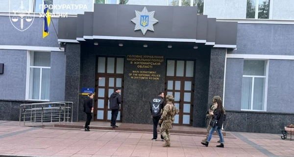 Суд отправил под стражу должностных лиц Нацполиции, подозреваемых в «крышевании» работы «порноофисов»