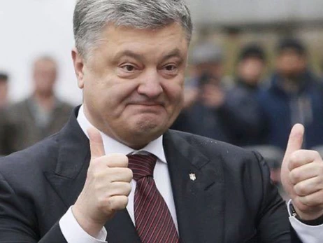 Порошенко создал тыловой батальон, куда фиктивно оформил полсотни подчиненных – ветеран