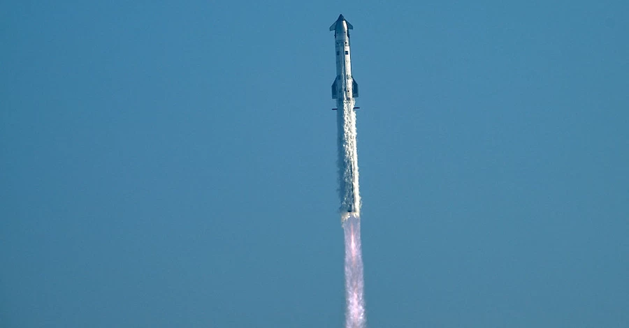 SpaceX испытала самую большую и мощную в мире ракету Starship