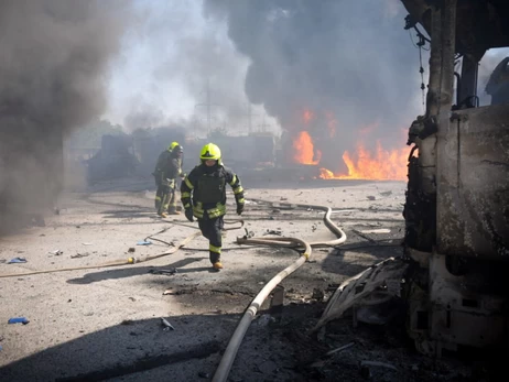 В Сумах россияне атаковали траурную колонну, есть погибший и раненые