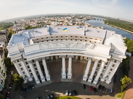 Росіяни атакували у Києві будівлі МЗС, Мін'юсту та резиденцію посла Албанії