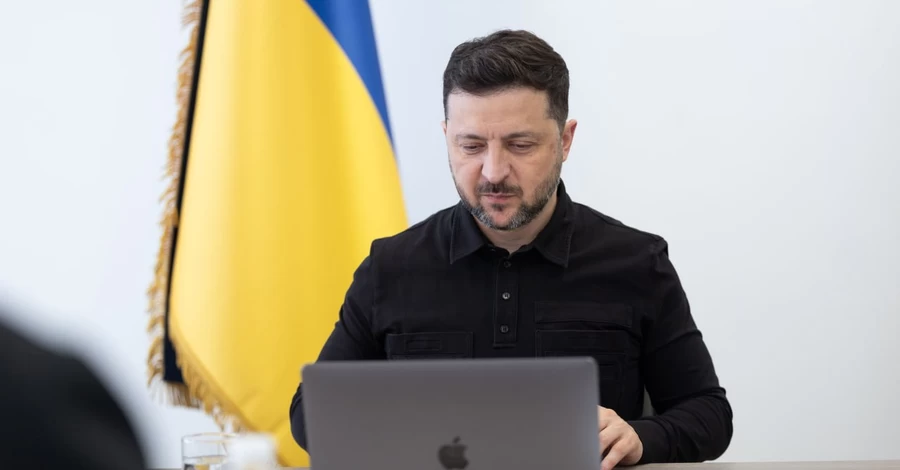 Зеленский рассказал, какие профессии нужны Украине и поручил рассмотреть повышение стипендий 