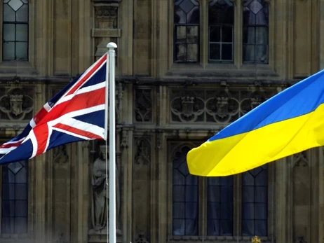 Велика Британія та Франція заблокували план НАТО щодо обов'язкової військової допомоги Україні