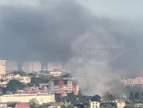 У Криму пролунали вибухи – уражено три аеродроми, ТЕЦ та штаб ВПС Чорноморського флоту 