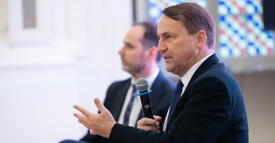 В Польше считают, что сейчас Россия не готова напасть на НАТО - увидели бы на спутниковых снимках