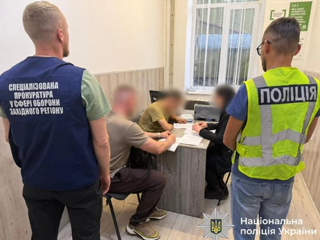 У Тернополі військовий ТЦК побив мобілізованого - постраждалий у лікарні