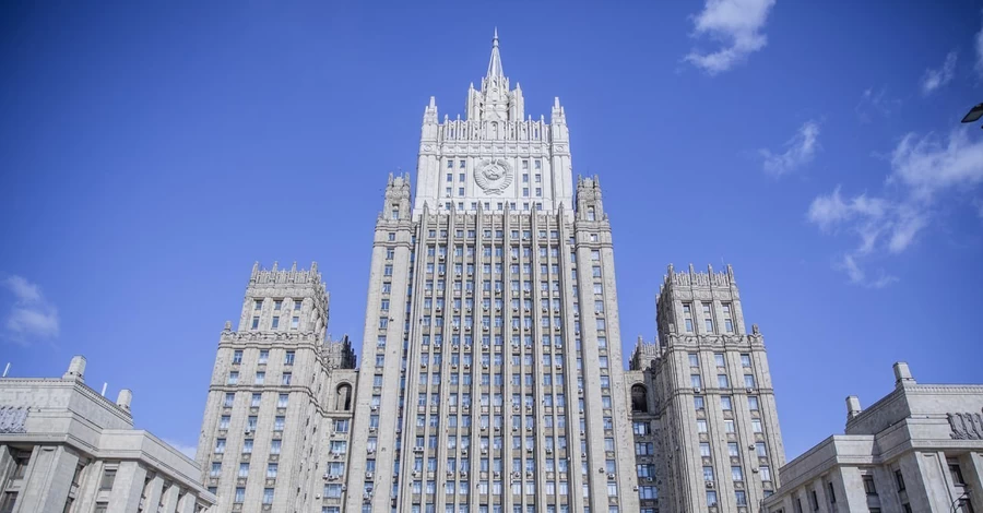 РФ відкликала свого посла з Вірменії через 