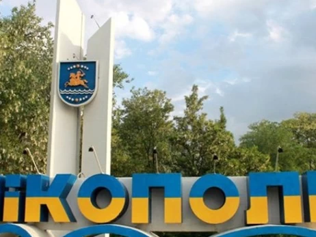 Українські зірки та військові зворушливо привітали випускників із Нікополя з останнім дзвінком