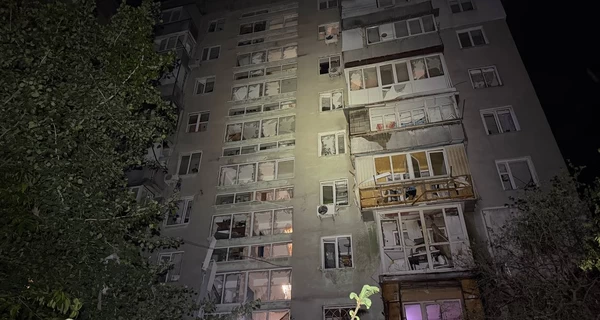 Росіяни вдарили по Одесі, пошкоджено багатоповерхівку та будинки, є постраждалі