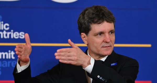 Президент Румынии предостерег РФ: Надо бить по украинским городам так, чтобы румыны не страдали