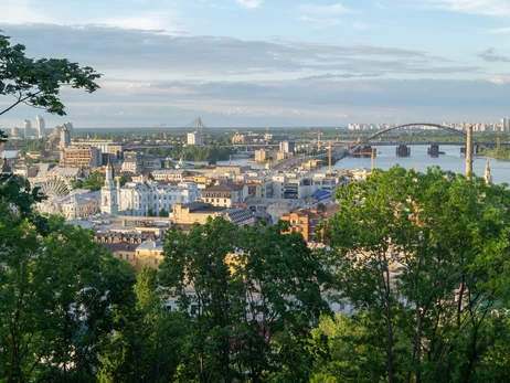 В Киеве в мае зафиксировали три температурных рекорда