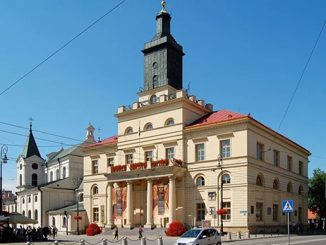 С мэрии Люблина сняли флаг Украины из-за указа Зеленского относительно УПА