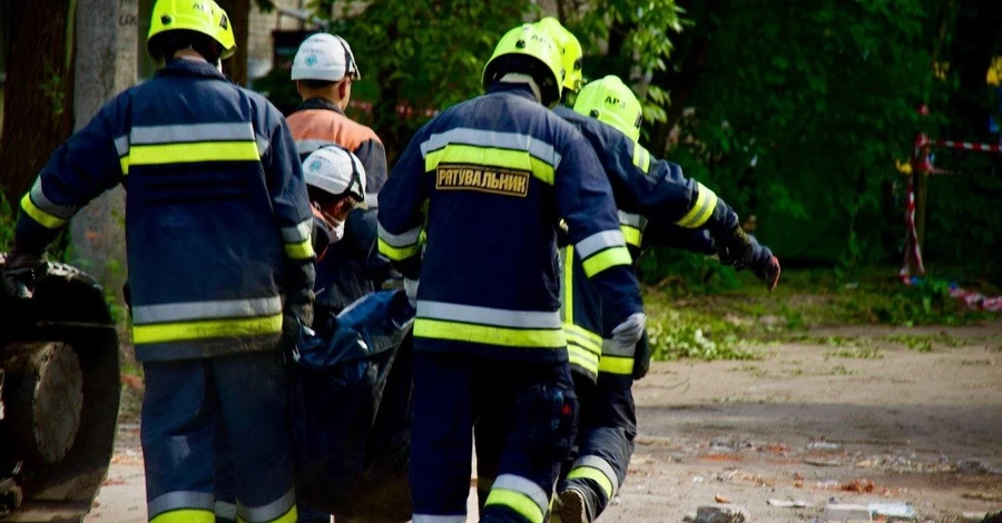 В Днепре завершили разбор завалов после атаки РФ - погибли 16 человек, 42 раненых