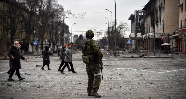 Жестокость Путина: как прошлое России оправдывает массовое насилие и террор в войне