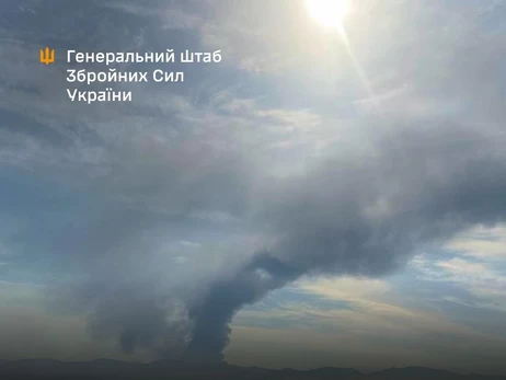 В двух регионах РФ после ударов Сил обороны пылают стратегические нефтяные объекты