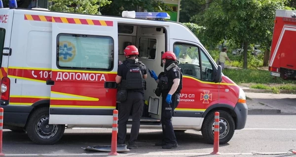 РФ повторно атаковала Запорожье - есть разрушения, число раненых в городе стремиельно растет 