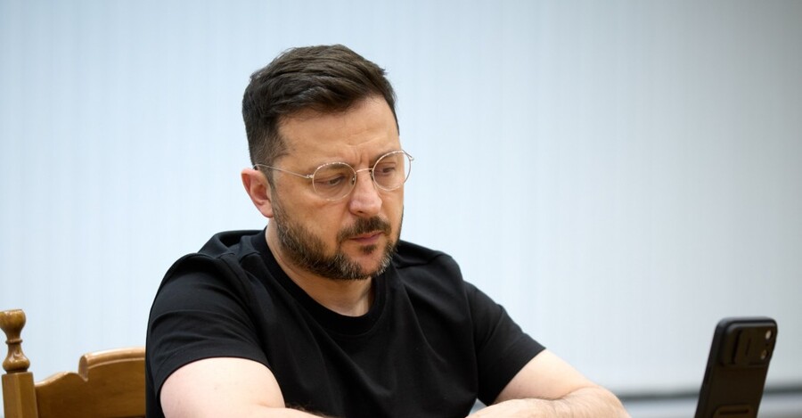 Зеленський у Британії запропонував віддати гроші Абрамовича на ППО