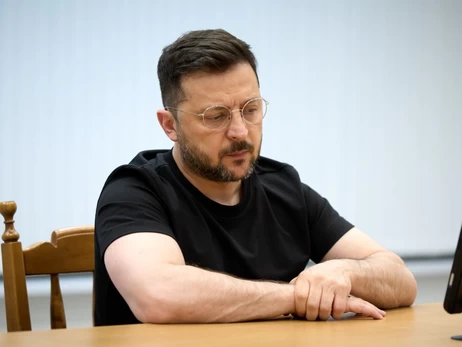 Зеленський у Британії запропонував віддати гроші Абрамовича на ППО