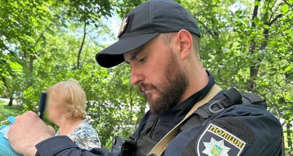 У Києві чоловік викинув собаку з шостого поверху - тварина загинула