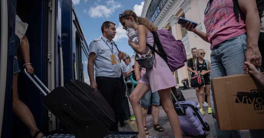 Укрзалізниця фіксує рекордний попит на поїздки влітку - до 7 пасажирів на один квиток