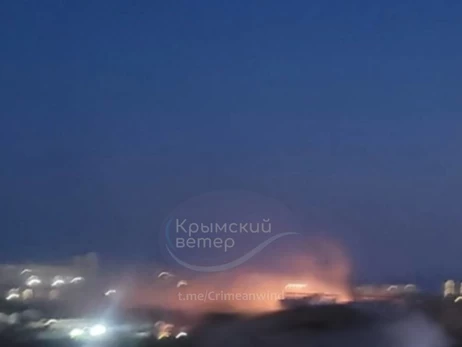 Паливний колапс та пошкоджені мости: наслідки нічних прильотів в окупованому Криму 